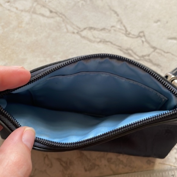 COACH wristlet - Picture 3 of 4